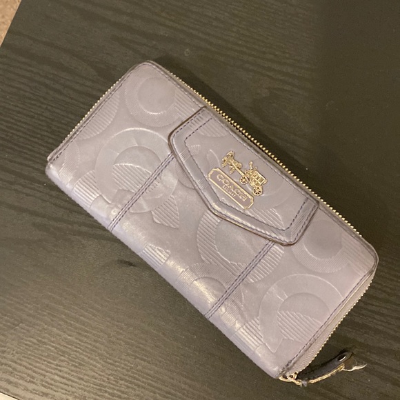 Coach leather wallet - Picture 1 of 6